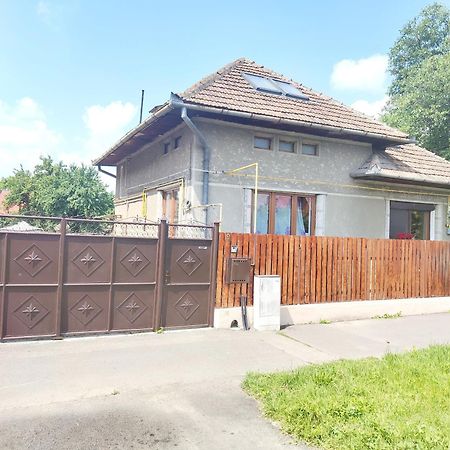 Апартаменты Casa De Vis Брашов Экстерьер фото